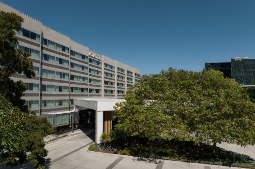 AC Hotel by Marriott Pleasanton image 24